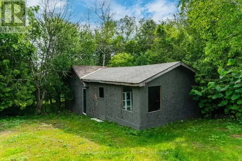 9782 Beachwood Drive Collingwood ON L9Y 5P8
