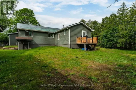 9782 Beachwood Drive Collingwood ON L9Y 5P8
