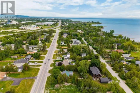 9782 Beachwood Drive Collingwood ON L9Y 5P8