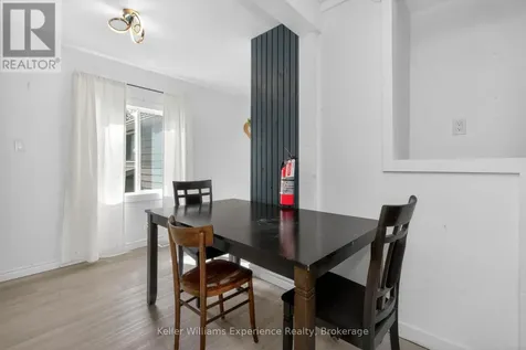 9782 Beachwood Drive Collingwood ON L9Y 5P8