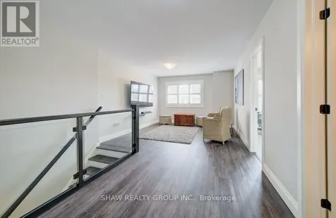 924 Chapel Hill Court Kitchener ON N2R 0P4