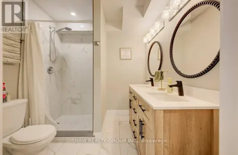 924 Chapel Hill Court Kitchener ON N2R 0P4