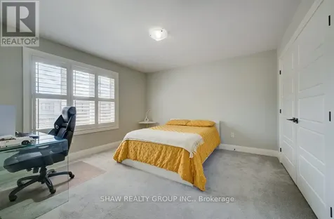 924 Chapel Hill Court Kitchener ON N2R 0P4