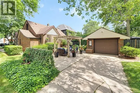 1805 Durham Place Windsor ON N8W 3A1