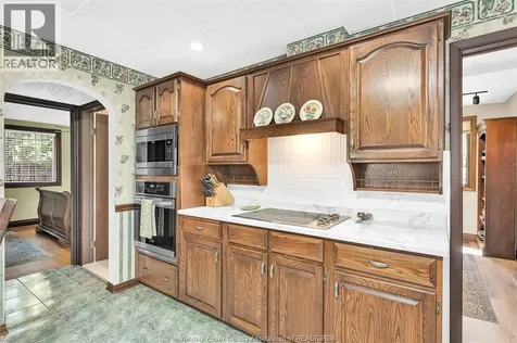 1805 Durham Place Windsor ON N8W 3A1