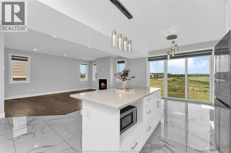 811 Keil Drive Chatham ON N7M 0T4