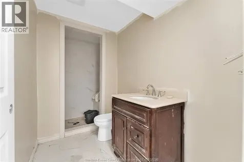 811 Keil Drive Chatham ON N7M 0T4