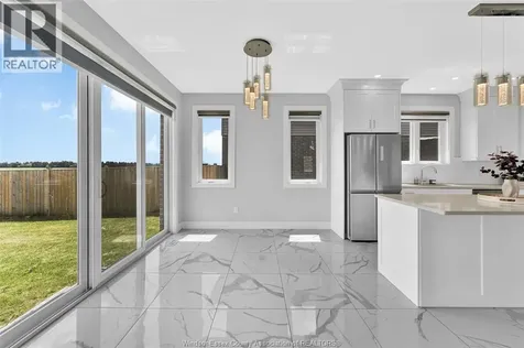 811 Keil Drive Chatham ON N7M 0T4