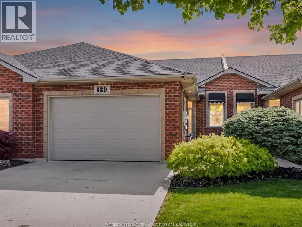 139 Woodycrest Avenue Kingsville ON N9Y 4G3