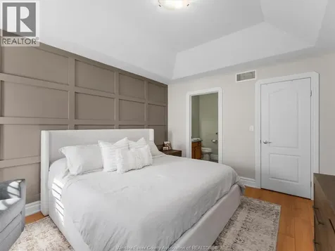 139 Woodycrest Avenue Kingsville ON N9Y 4G3