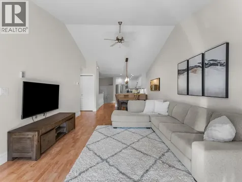 139 Woodycrest Avenue Kingsville ON N9Y 4G3