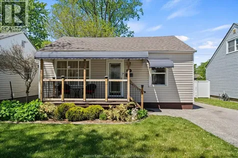 3560 Barrymore Windsor ON N9C 1V3