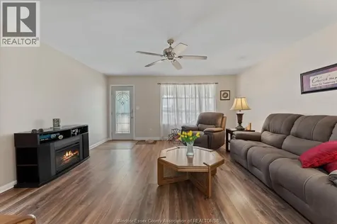 3560 Barrymore Windsor ON N9C 1V3