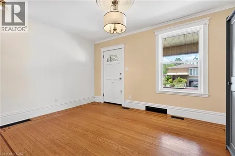 520 John Street North Hamilton ON L8L 4R8