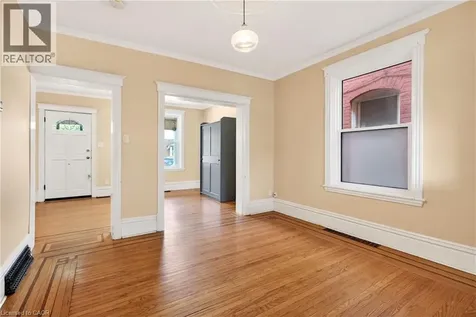 520 John Street North Hamilton ON L8L 4R8