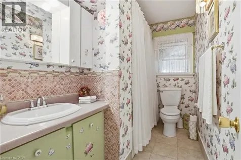 147 Village Road St. Catharines ON L2T 3C4