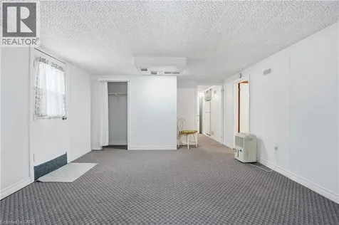 147 Village Road St. Catharines ON L2T 3C4