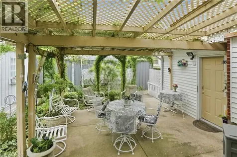 147 Village Road St. Catharines ON L2T 3C4