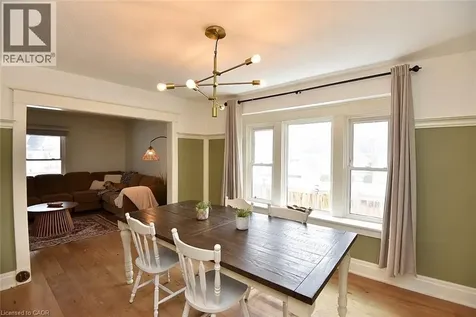24 Fitzgerald Street St. Catharines ON L2R 4B3