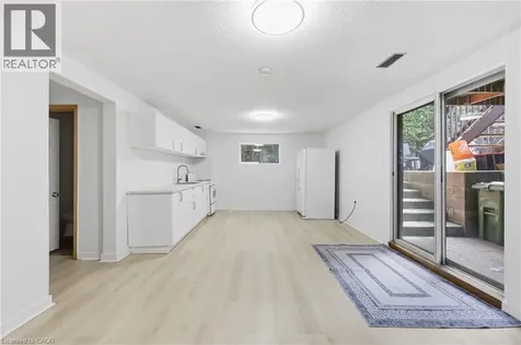 79 Adis Avenue Hamilton ON L9C 6T9