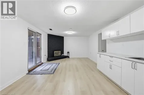 79 Adis Avenue Hamilton ON L9C 6T9
