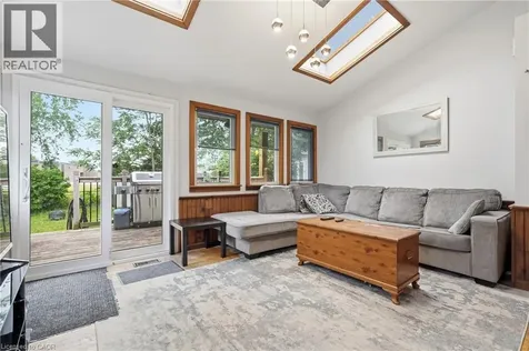 83 Oriole Parkway West Elmira ON N3B 1C2