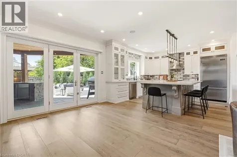 336 Newbold Court Burlington ON L7R 2Y6