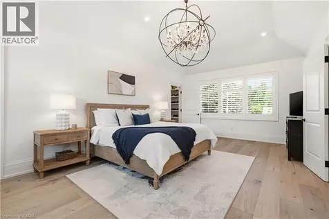 336 Newbold Court Burlington ON L7R 2Y6