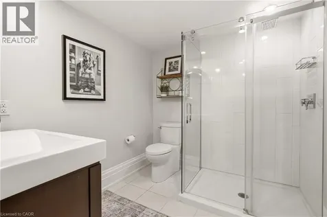 336 Newbold Court Burlington ON L7R 2Y6