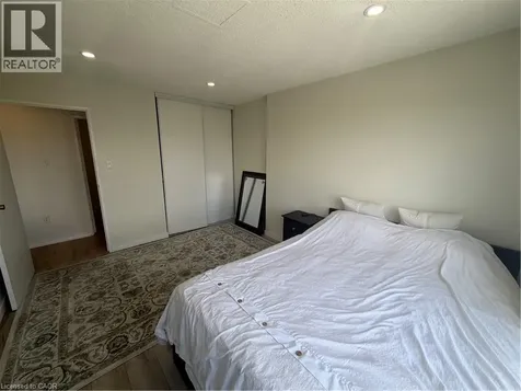 65 Highland Crescent Kitchener ON N2M 5M8