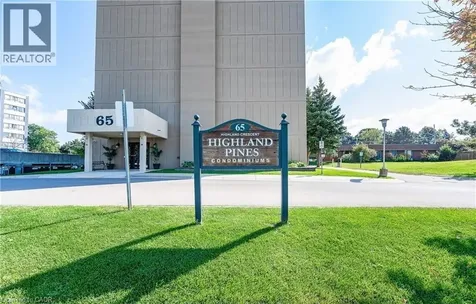 65 Highland Crescent Kitchener ON N2M 5M8