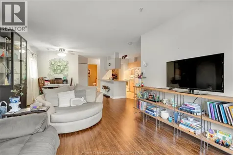 1655 Grand Marais Windsor ON N8E 4W4