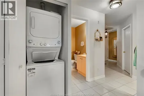 1655 Grand Marais Windsor ON N8E 4W4