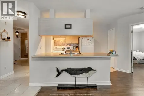 1655 Grand Marais Windsor ON N8E 4W4