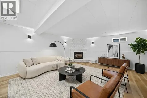 2306 Devon Road Oakville ON L6J 5R4