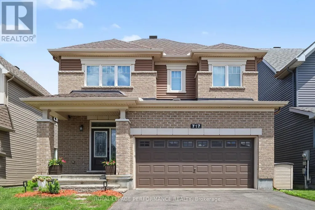 717 Magnolia Street Ottawa ON K4A 0Z2