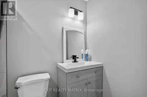 3297 Wayne Street Ottawa ON K0A 2W0