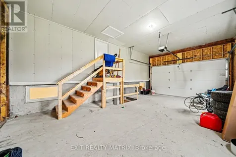 3297 Wayne Street Ottawa ON K0A 2W0