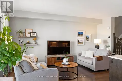 147 Westphalian Avenue Ottawa ON K2V 0A3