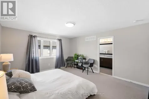 147 Westphalian Avenue Ottawa ON K2V 0A3