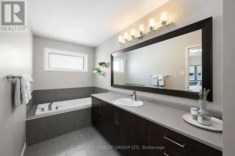 147 Westphalian Avenue Ottawa ON K2V 0A3