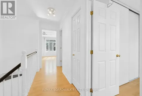 42 College Circle Ottawa ON K1K 4R8