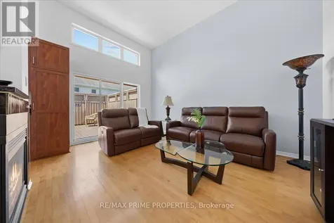 201 Gladeview Private Ottawa ON K1T 4A6