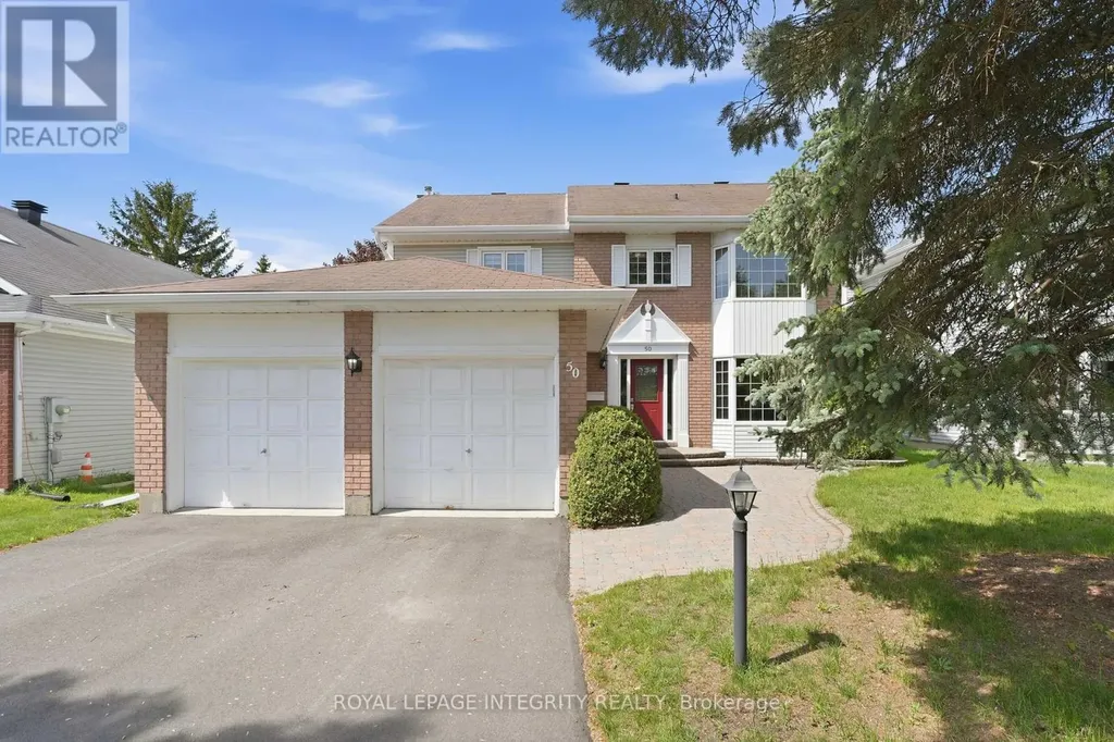 50 Bramble Wood Crescent Ottawa ON K2M 2H4