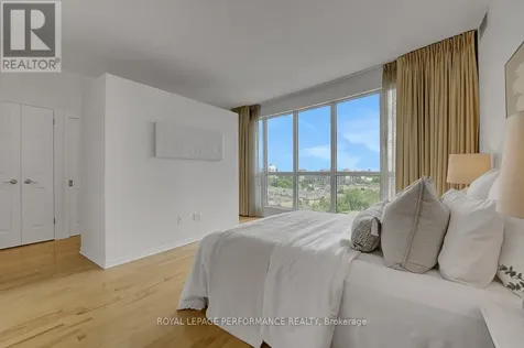 38 Metropole Private Ottawa ON K1Z 1E9