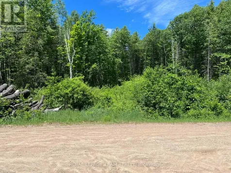 695 Long Lake Road Madawaska Valley ON K0J 1B0