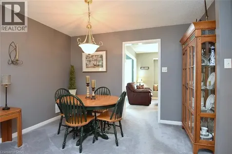 5156 Ridgewell Road Burlington ON L7L 6N7