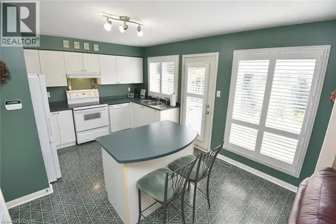 5156 Ridgewell Road Burlington ON L7L 6N7