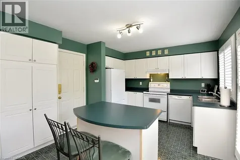 5156 Ridgewell Road Burlington ON L7L 6N7