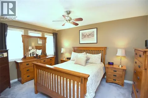 5156 Ridgewell Road Burlington ON L7L 6N7